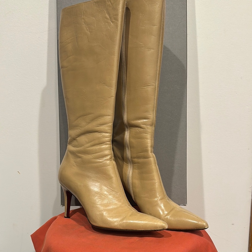 Heeded boots/ 7.5/ used/ good condition